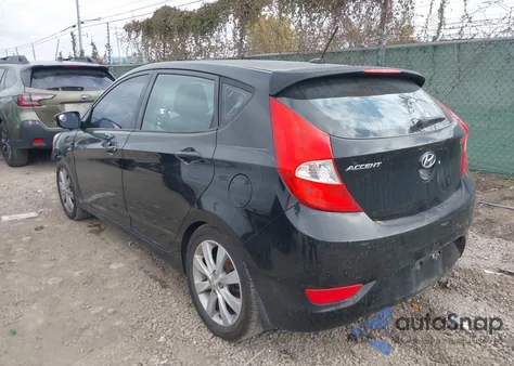 2013 Hyundai Accent Se из США, поврежденный, VIN KMHCU5AE7DU091450